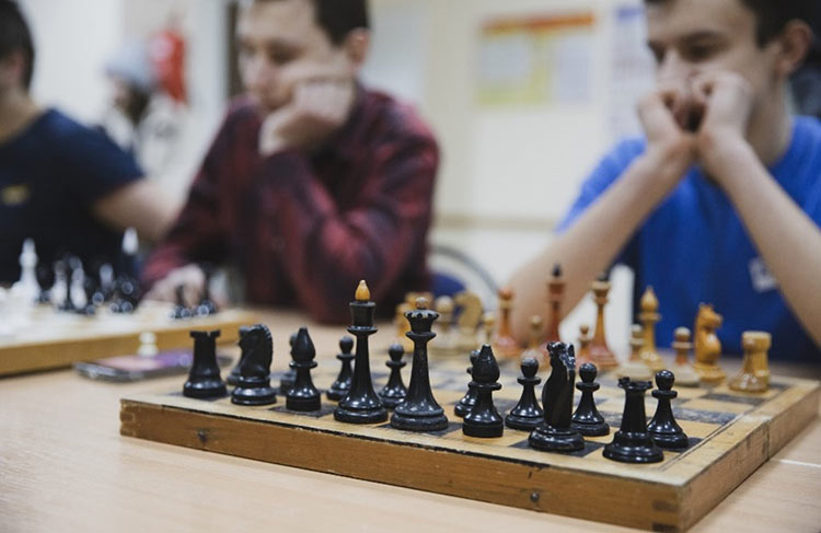 Змагання з онлайн-шахів