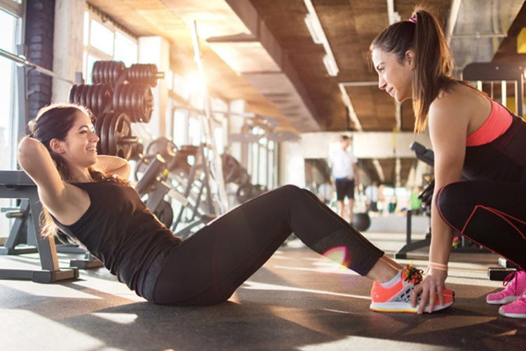 Дистанційні змагання з тестової вправи на прес